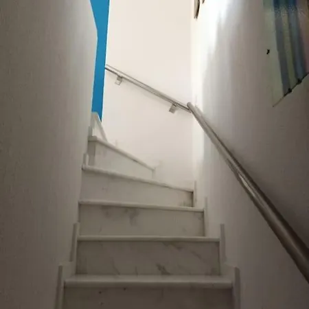 Zeta's Summer House